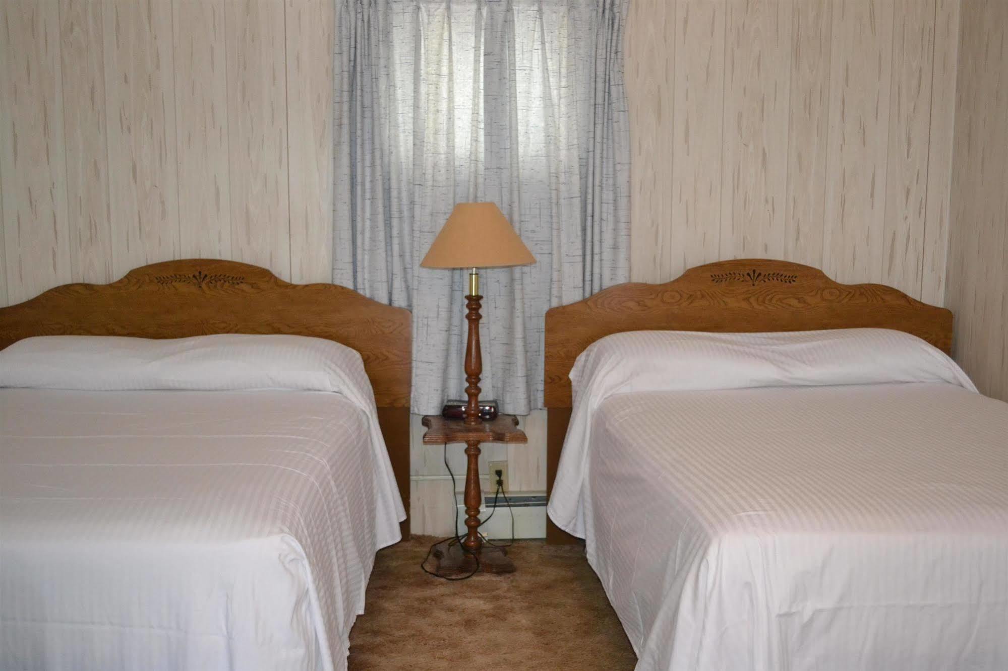 Magnuson Hotel Wauseon Extérieur photo
