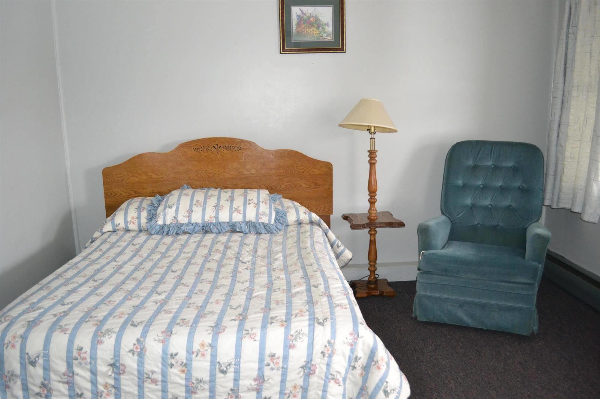 Magnuson Hotel Wauseon Extérieur photo